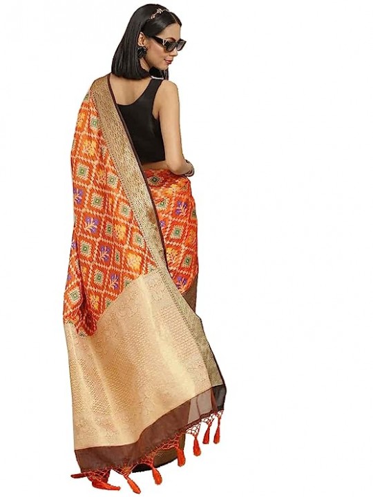 Women's Ikkat Designer Silk Saree With Unstiched Blouse Piece